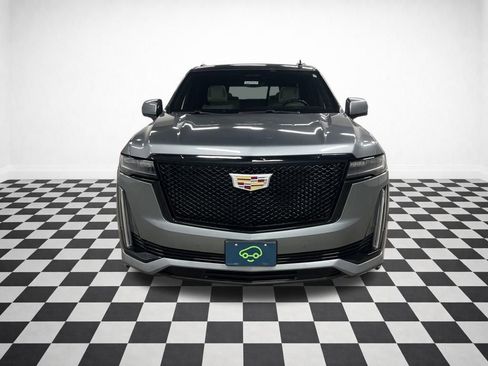 Certified 2021 Cadillac Escalade Sport w/ Driver Assist Tech Package AWD/4WD image 3