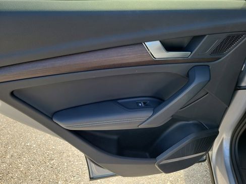 Certified 2023 Audi Q5 e Premium Plus w/ Premium Plus Package image 12