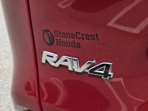 Used 2023 Toyota RAV4 Limited FWD image 33