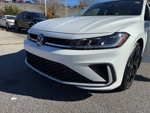 New 2026 Volkswagen Jetta SE image 26