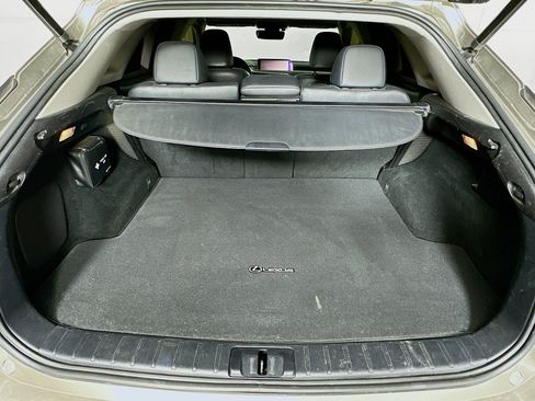 Used 2017 Lexus RX 450h AWD w/ Cold Weather Package image 30