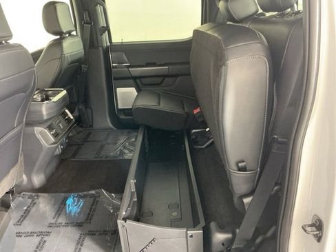 Used 2025 Ford F150 Lariat w/ Equipment Group 502A High image 32