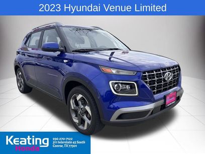 Used 2023 Hyundai Venue Limited w/ Cargo Package