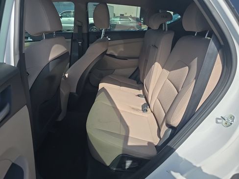 Used 2021 Hyundai Tucson Value FWD image 11