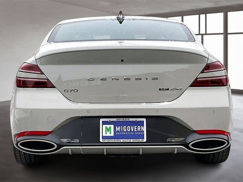 New 2026 Genesis G70 3.3T Prestige image 4
