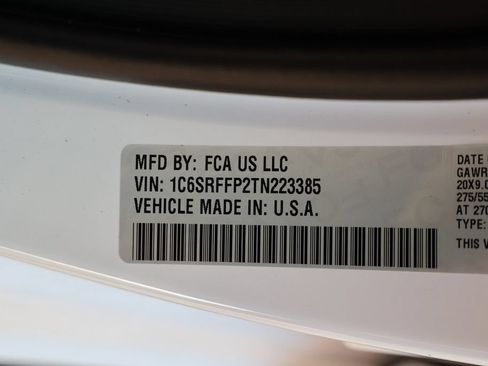 New 2026 RAM 1500 4x4 Crew Cab image 36