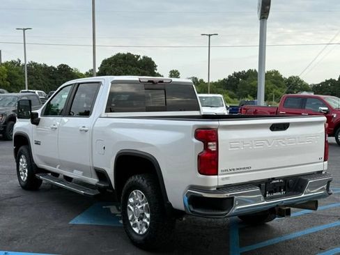 Used 2020 Chevrolet Silverado 2500 LT w/ Texas Edition AWD/4WD image 4