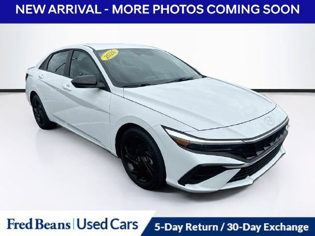 Used 2026 Hyundai Elantra Sport w/ Cargo Package FWD image 1