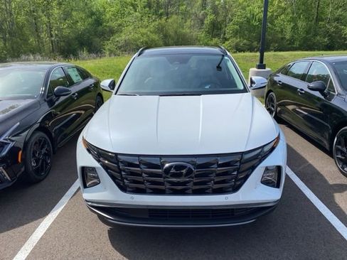 Used 2022 Hyundai Tucson Limited image 2