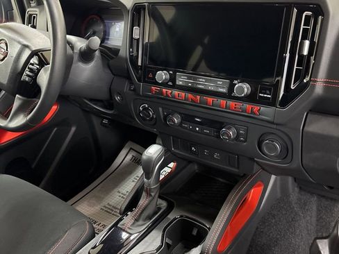 Used 2025 Nissan Frontier PRO-4X w/ Tow Package AWD/4WD image 26