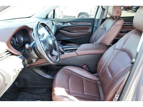 Used 2018 Buick Enclave Avenir w/ Avenir Technology Package image 32