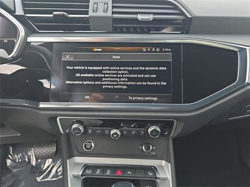 Certified 2025 Audi Q3 2.0T Premium Plus w/ Premium Plus Package image 23