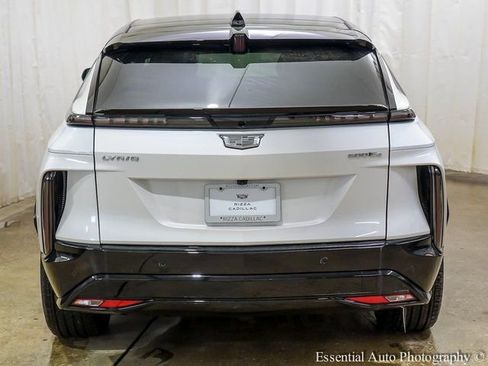 New 2025 Cadillac Lyriq Sport w/ LPO, Floor Liner Package AWD/4WD image 5