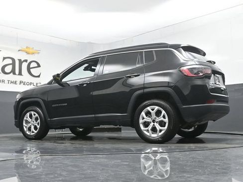 Used 2024 Jeep Compass Latitude AWD/4WD image 59