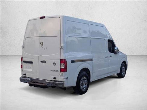 Used 2017 Nissan NV 3500 SL image 5