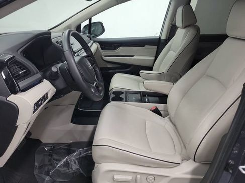 Certified 2025 Honda Odyssey Touring image 20
