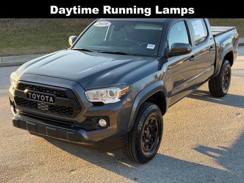 Used 2019 Toyota Tacoma SR5 image 6