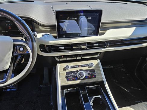 Used 2020 Lincoln Aviator Black Label w/ Dynamic Handling Package image 23