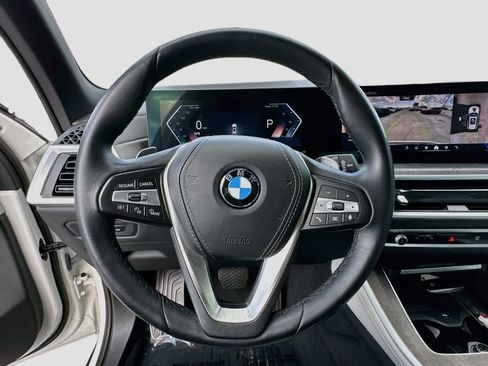 Used 2024 BMW X5 sDrive40i w/ Parking Assistance Package RWD image 11