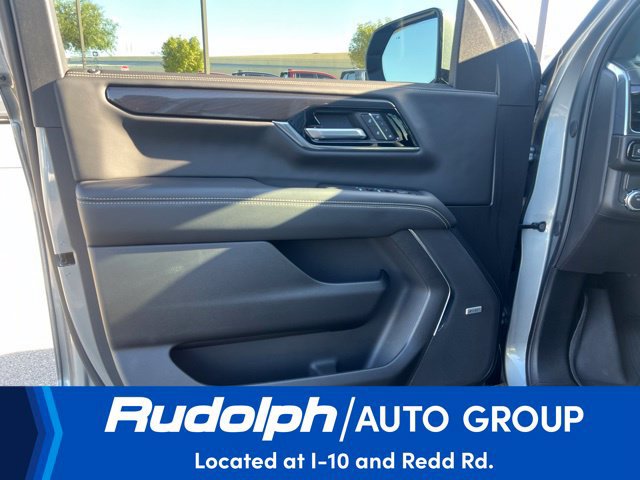 Used 2026 GMC Yukon Elevation RWD image 9