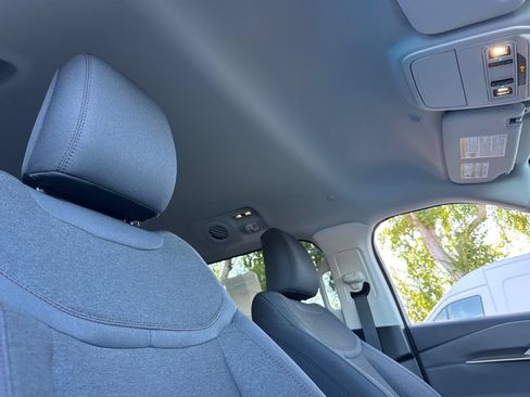 New 2026 Ford Explorer Active AWD/4WD image 15