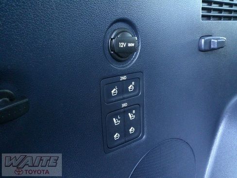 Used 2024 Hyundai Palisade Limited image 27