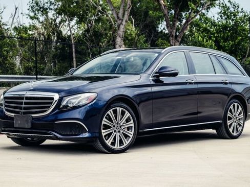 Used 2019 Mercedes-Benz E 450 4MATIC Wagon image 35