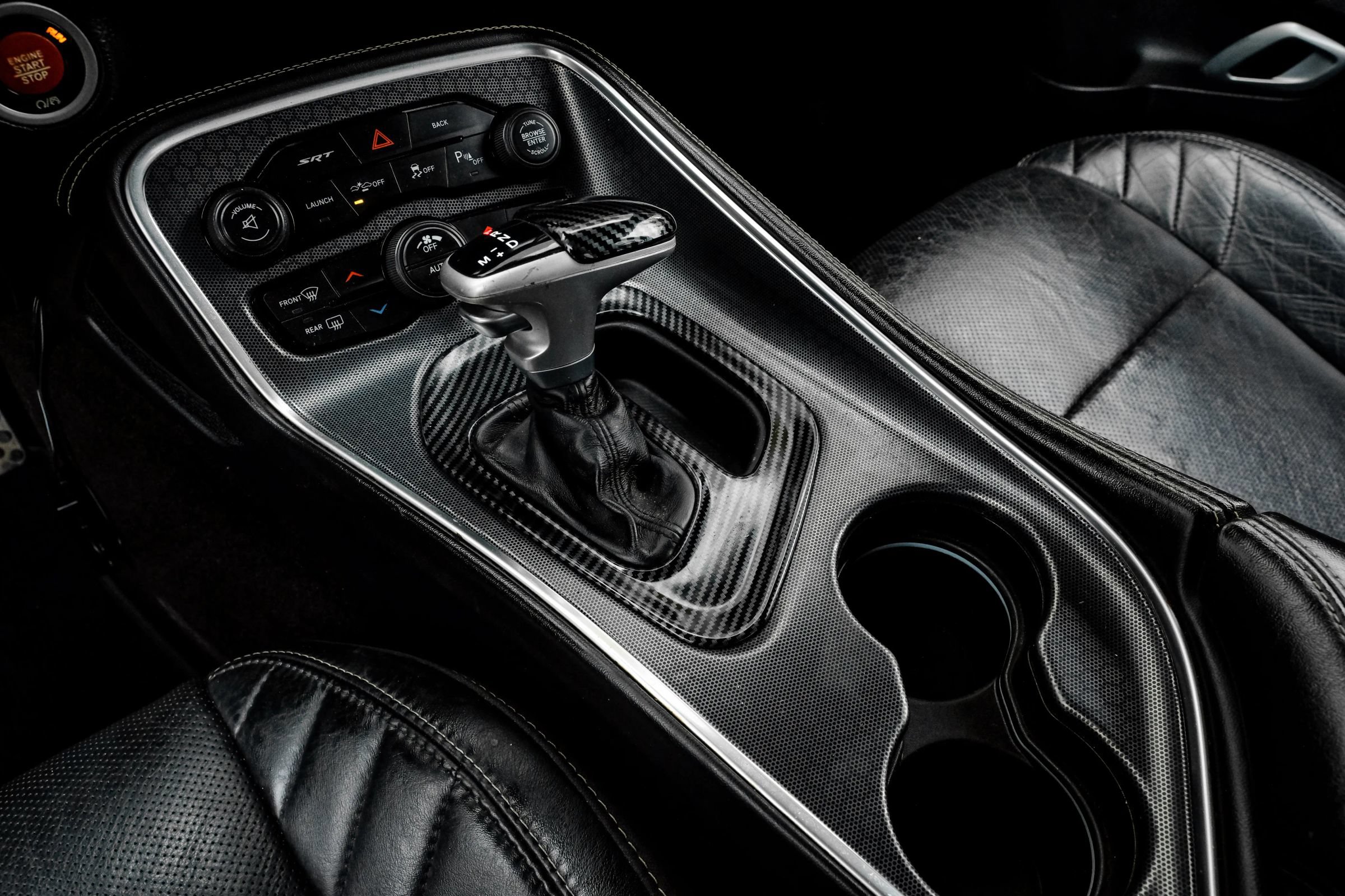 Used 2016 Dodge Challenger SRT w/ Technology Group RWD image 28