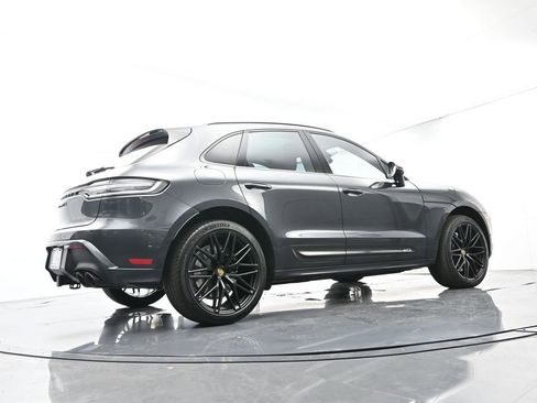 Certified 2025 Porsche Macan GTS AWD/4WD image 56