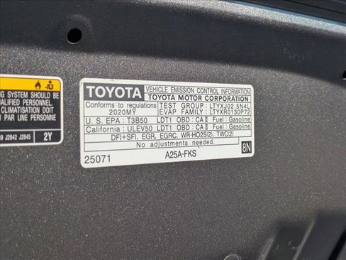 Used 2020 Toyota RAV4 Limited image 24