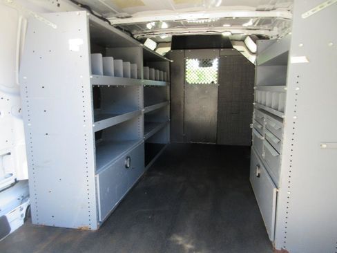 Used 2015 Ford Transit 150 130 Low Roof RWD image 13