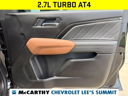 Used 2025 GMC Canyon AT4 AWD/4WD image 25