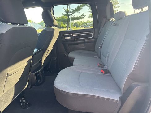 Used 2024 RAM 3500 Big Horn AWD/4WD image 35