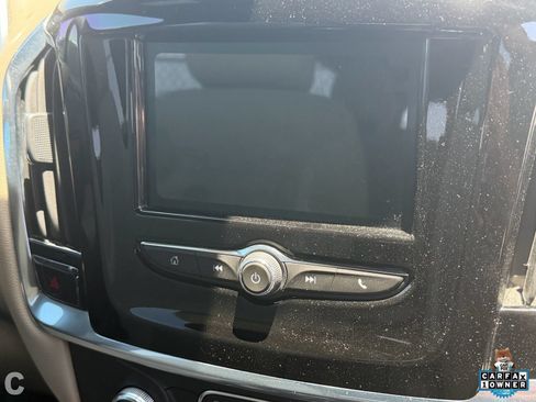 Used 2023 Chevrolet Traverse LS w/ Safety Package FWD image 10