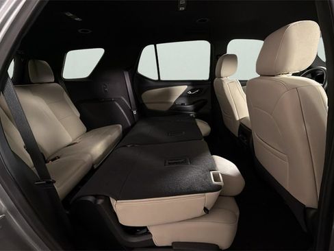 Certified 2024 Chevrolet Traverse LS w/ Safety Package image 33