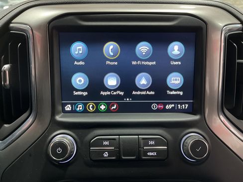 Used 2021 Chevrolet Silverado 1500 LTZ w/ Z71 Off-Road Package image 26