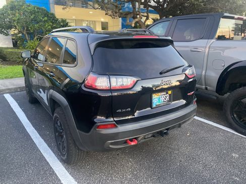 Used 2022 Jeep Cherokee Trailhawk w/ Technology Group B image 14