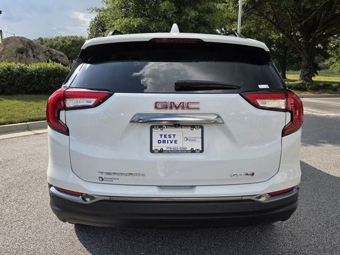 Used 2022 GMC Terrain AT4 w/ Tech Package AWD/4WD image 8