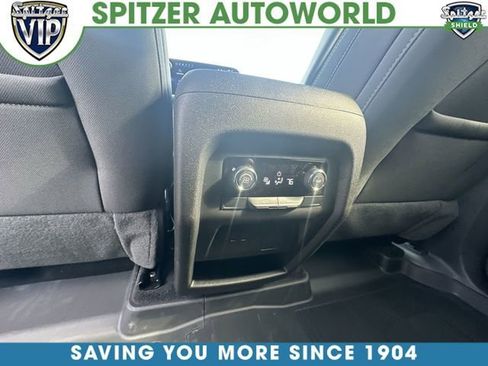 New 2026 Chevrolet Traverse LT w/ Midnight/Sport Edition FWD image 22