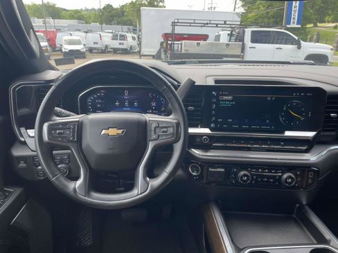 Certified 2024 Chevrolet Silverado 2500 High Country AWD/4WD image 23
