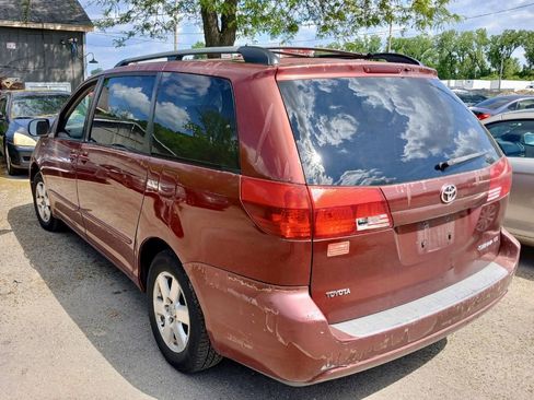 Used 2005 Toyota Sienna LE w/ LE Pkg 8 FWD image 3