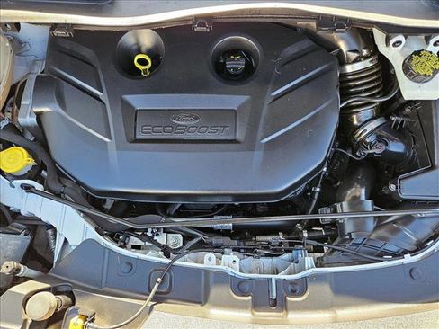 Used 2017 Ford Escape Titanium image 23