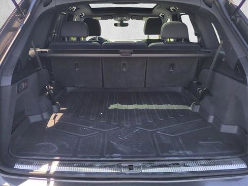 Used 2021 Audi Q7 3.0T Prestige image 6