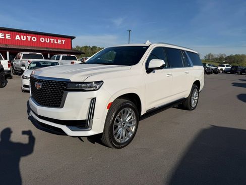 Used 2021 Cadillac Escalade ESV Premium Luxury w/ Driver Assist Tech Package image 2