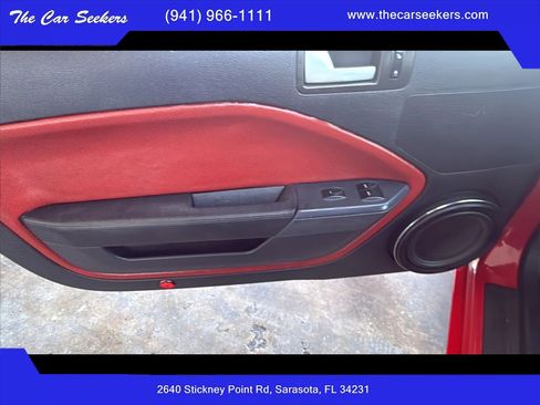 Used 2009 Ford Mustang GT Premium RWD image 11
