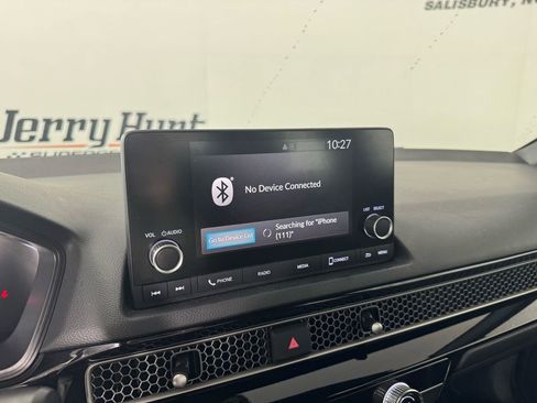 Used 2025 Honda Civic Sport image 16