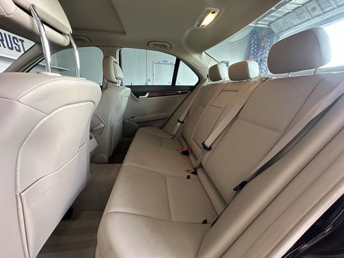 Used 2012 Mercedes-Benz C 250 Sedan image 25
