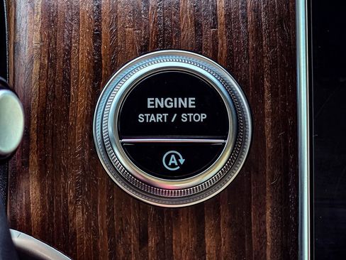 Used 2024 Mercedes-Benz GLC 300 GLC 300 image 22