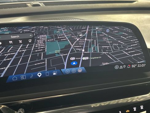 Used 2024 Cadillac Lyriq Tech RWD image 18