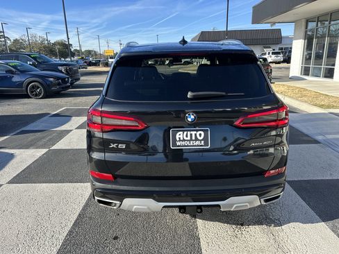 Used 2019 BMW X5 xDrive40i w/ Premium Package 2 image 4